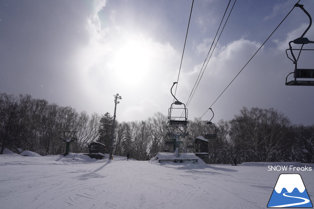 小樽天狗山スキー場｜積雪160cm！例年以上の積雪量でゲレンデはコンディションは最高です！ただいま『天狗山の雪あかり』も開催中(^_-)-☆